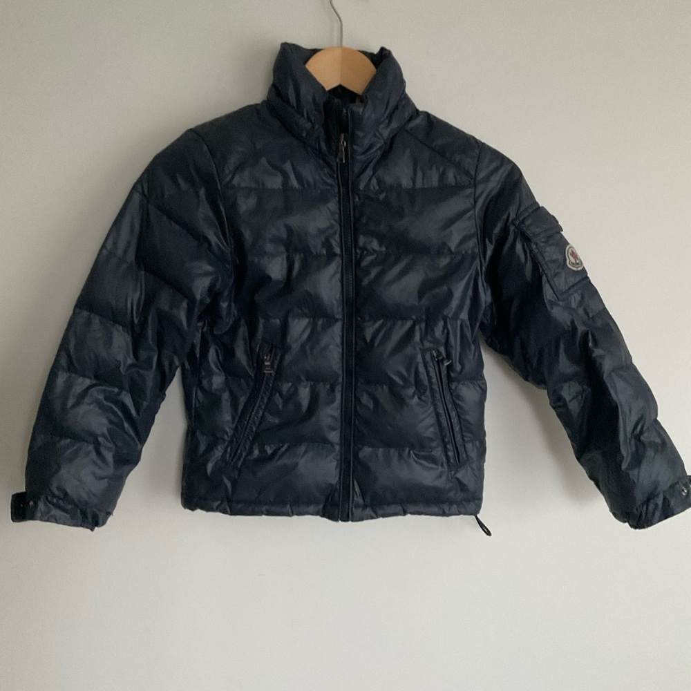 Moncler Boy Blue Black Puff Jacket Coat SIZE 8Y Ski Snow Rich Kid P.E Play FLAWS
